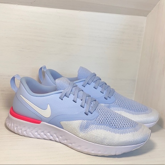 Nike Odyssey React 2 Flyknit - Picture 4 of 8